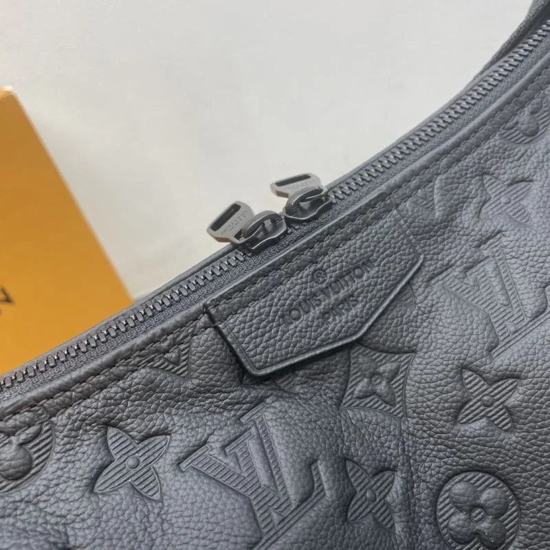 Neat Louis Vuitton Hobo Bags 41788