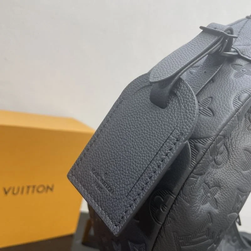 Neat Louis Vuitton Hobo Bags 41788