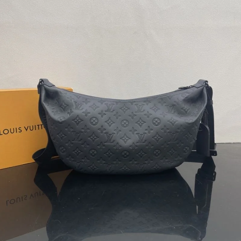 Bold Louis Vuitton Hobo Bags 41813