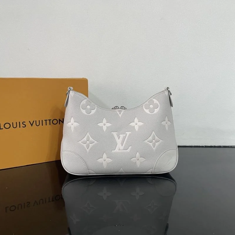 Louis Vuitton Hobo Bags FashionForward 41590