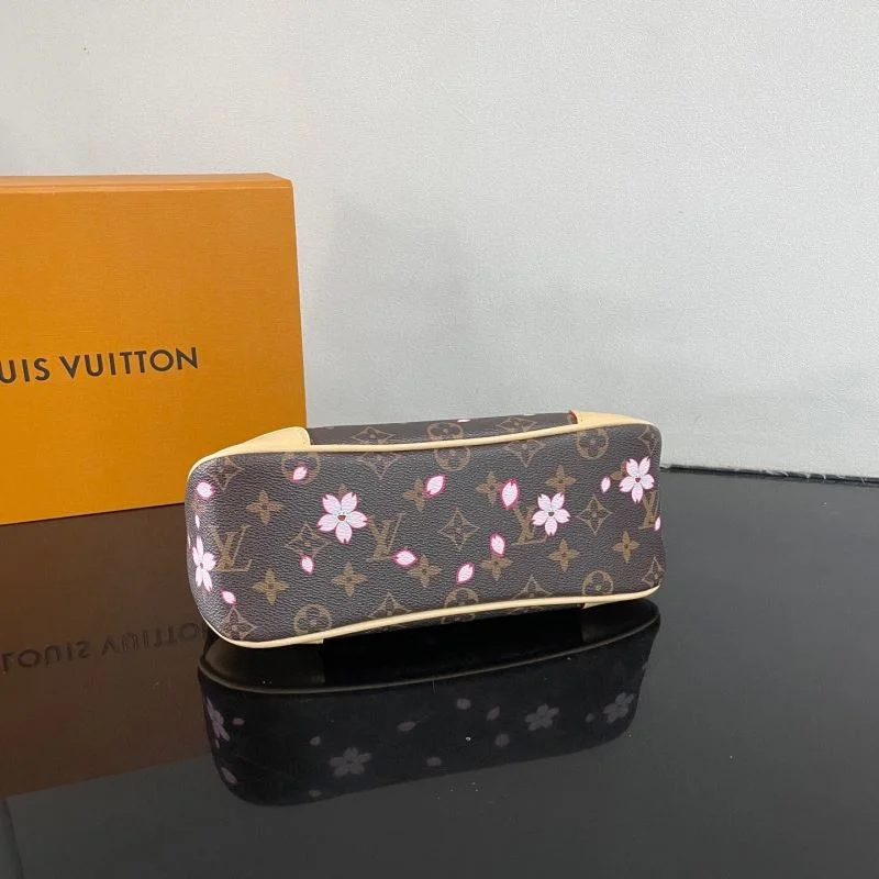 Vibrant Louis Vuitton Hobo Bags 41630