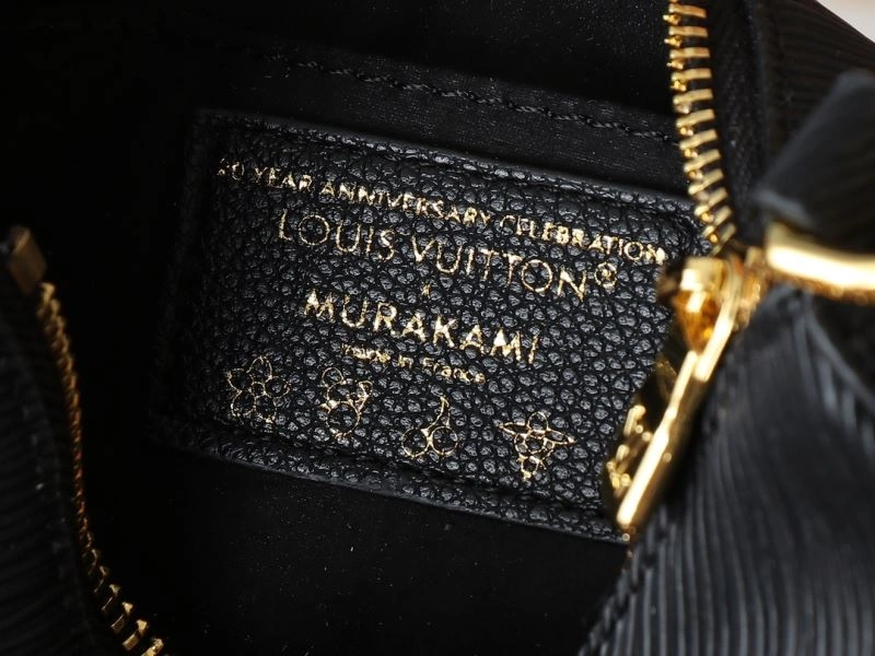 Sustainable Louis Vuitton Hobo Bags 88607