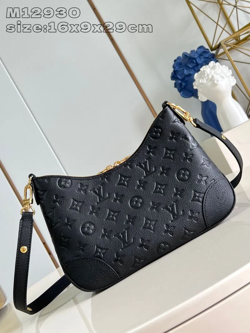 Flexible Louis Vuitton Hobo Bags 41205