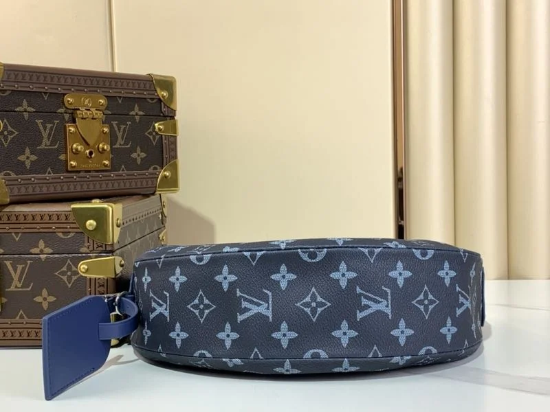 Louis Vuitton Hobo Bags Durable 41207