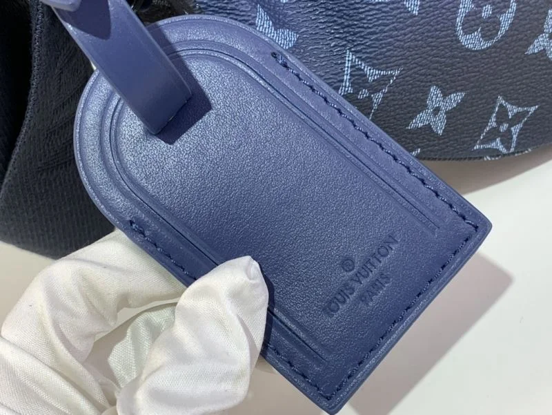 Louis Vuitton Hobo Bags Durable 41207