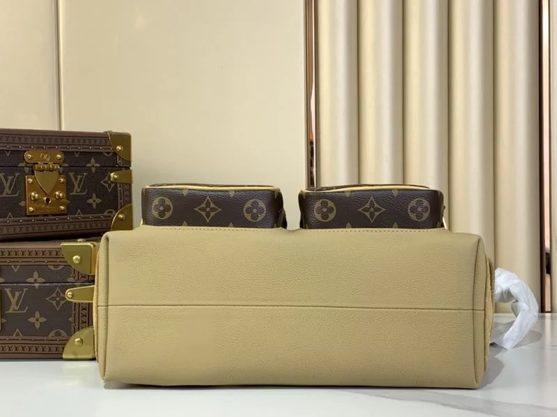Louis Vuitton Hobo Bags Bold 41203