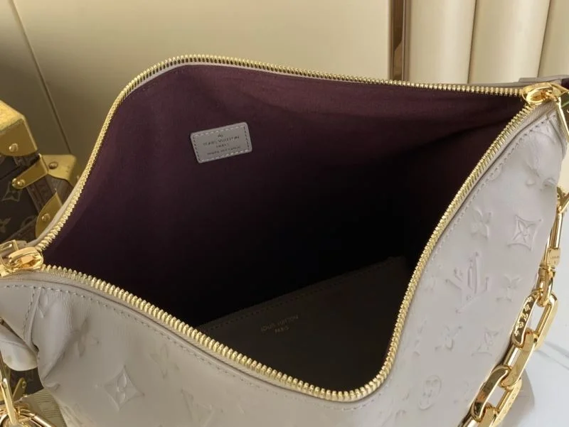 Louis Vuitton Hobo Bags FreshLook 41193