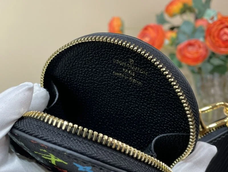 Louis Vuitton Hobo Bags SportInspired 40592