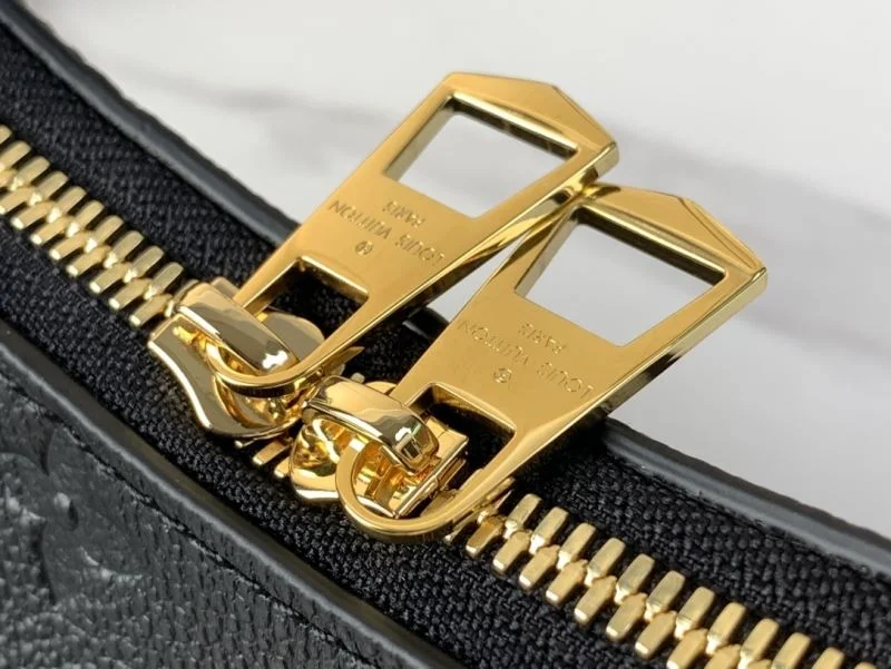 Louis Vuitton Hobo Bags Thermal 40605