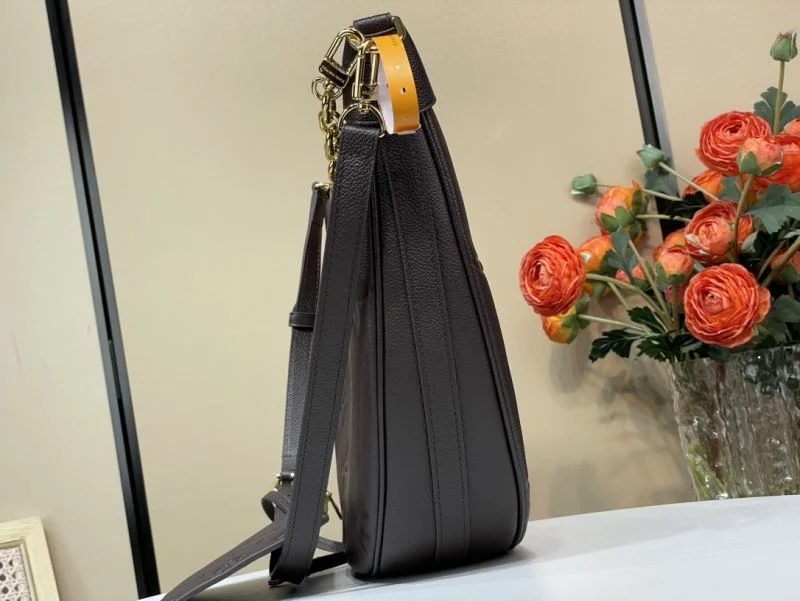 Minimalist Louis Vuitton Hobo Bags 40564