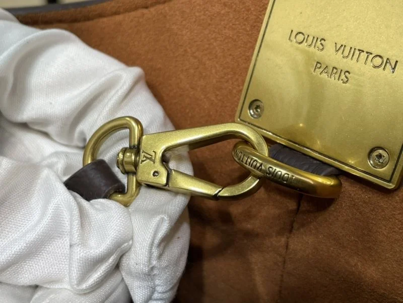 Louis Vuitton Hobo Bags Attractive 40601