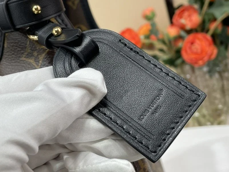 Louis Vuitton Hobo Bags SportInspired 40553