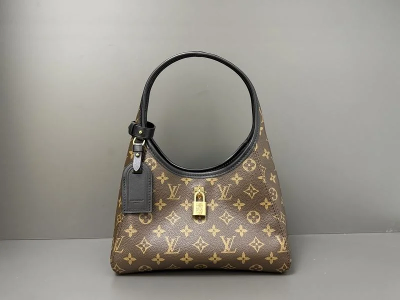 Louis Vuitton Hobo Bags Sleek 40554