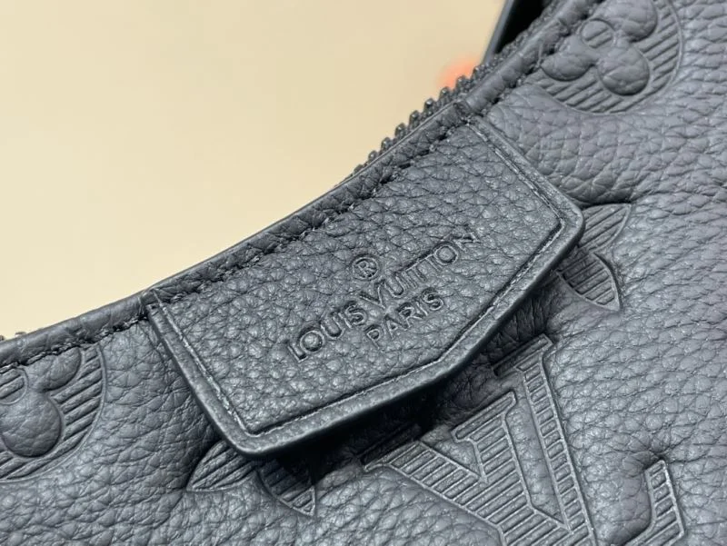 Louis Vuitton Hobo Bags Upgraded 40548