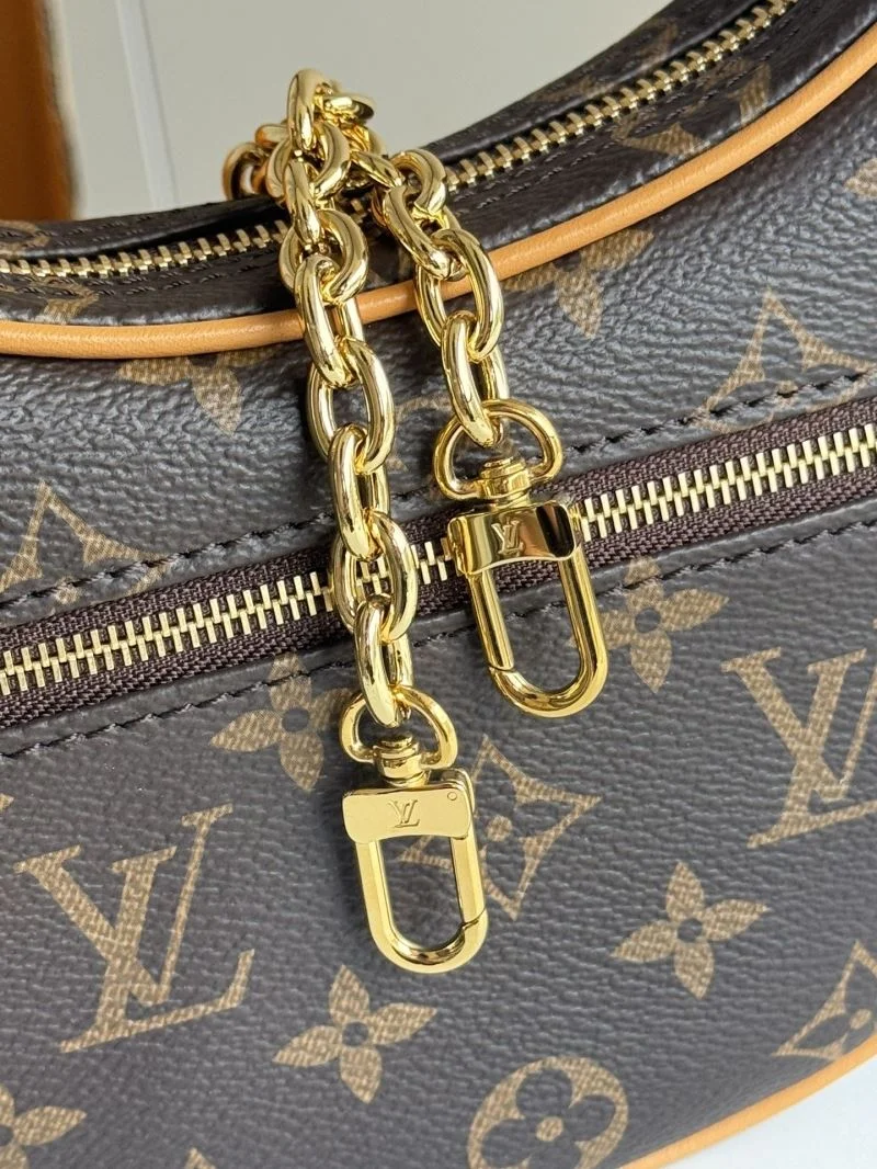 Louis Vuitton Hobo Bags Elegant 49302