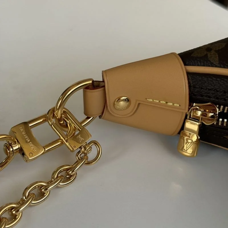 WaterResistant Louis Vuitton Hobo Bags 49295