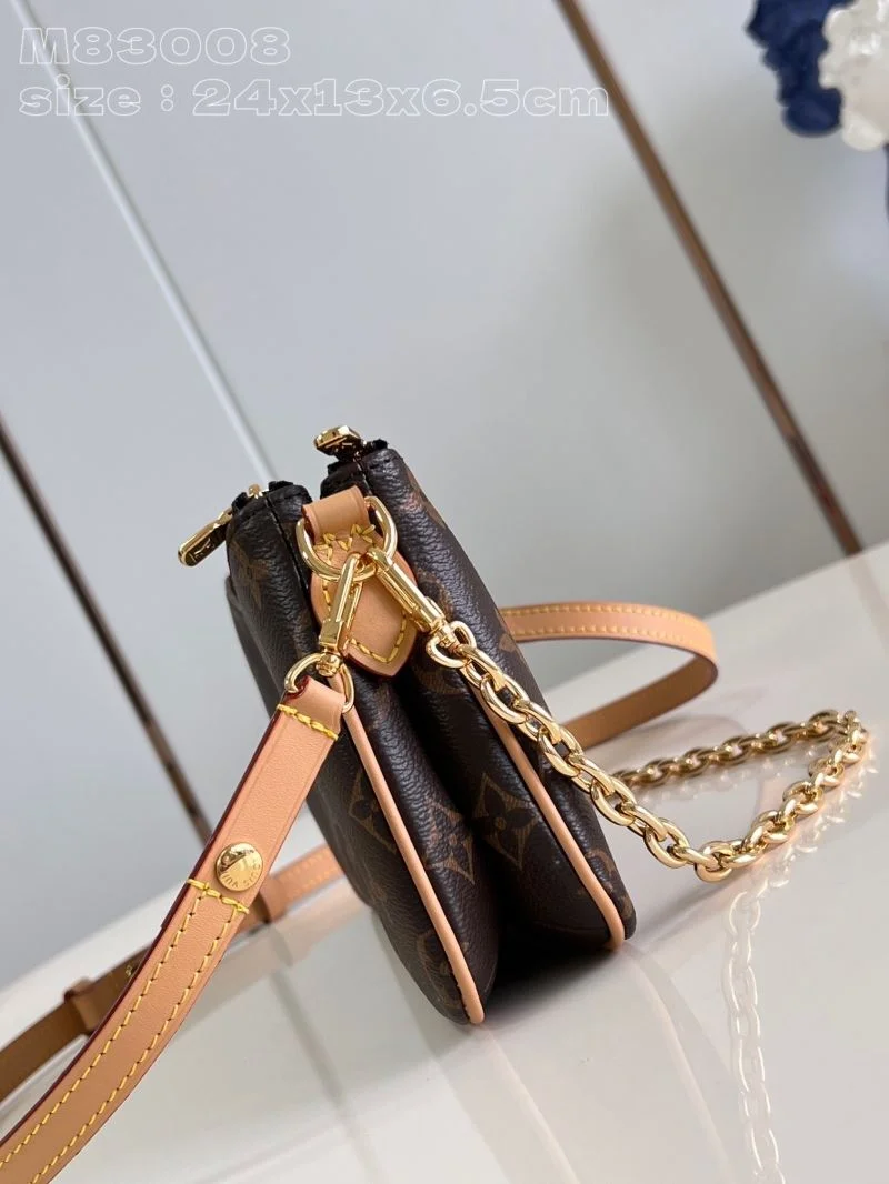 Seasonal Louis Vuitton Hobo Bags 49235