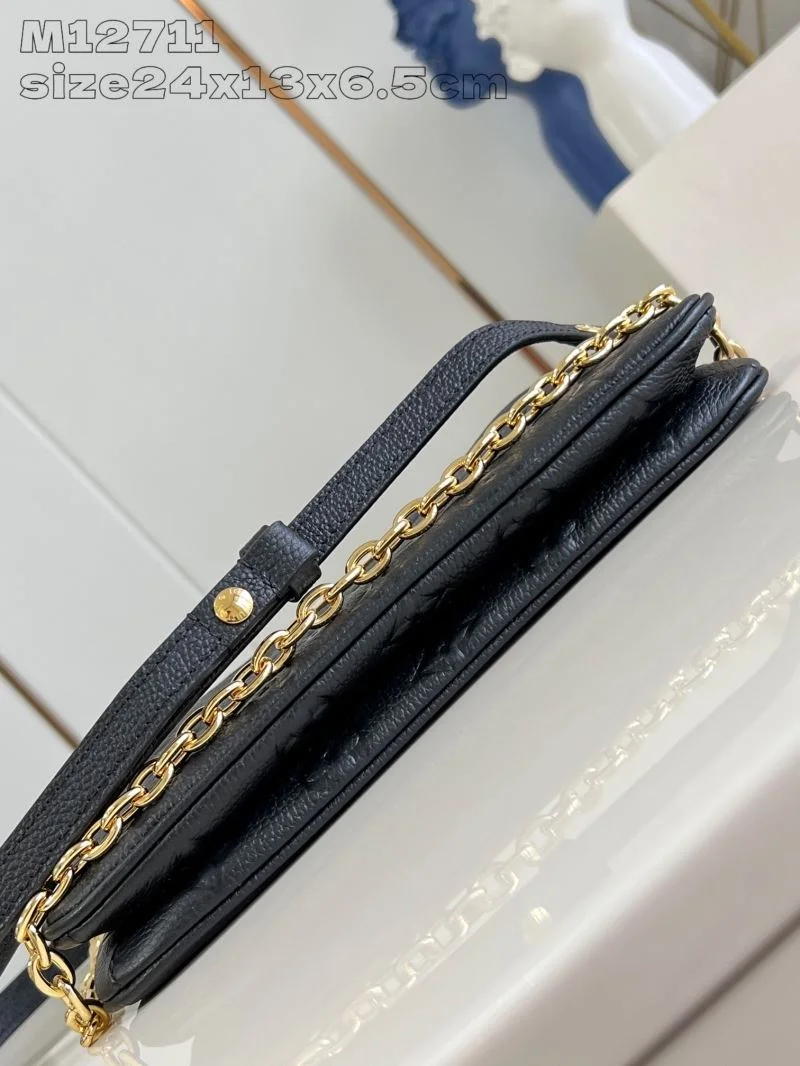 TravelReady Louis Vuitton Hobo Bags 49229