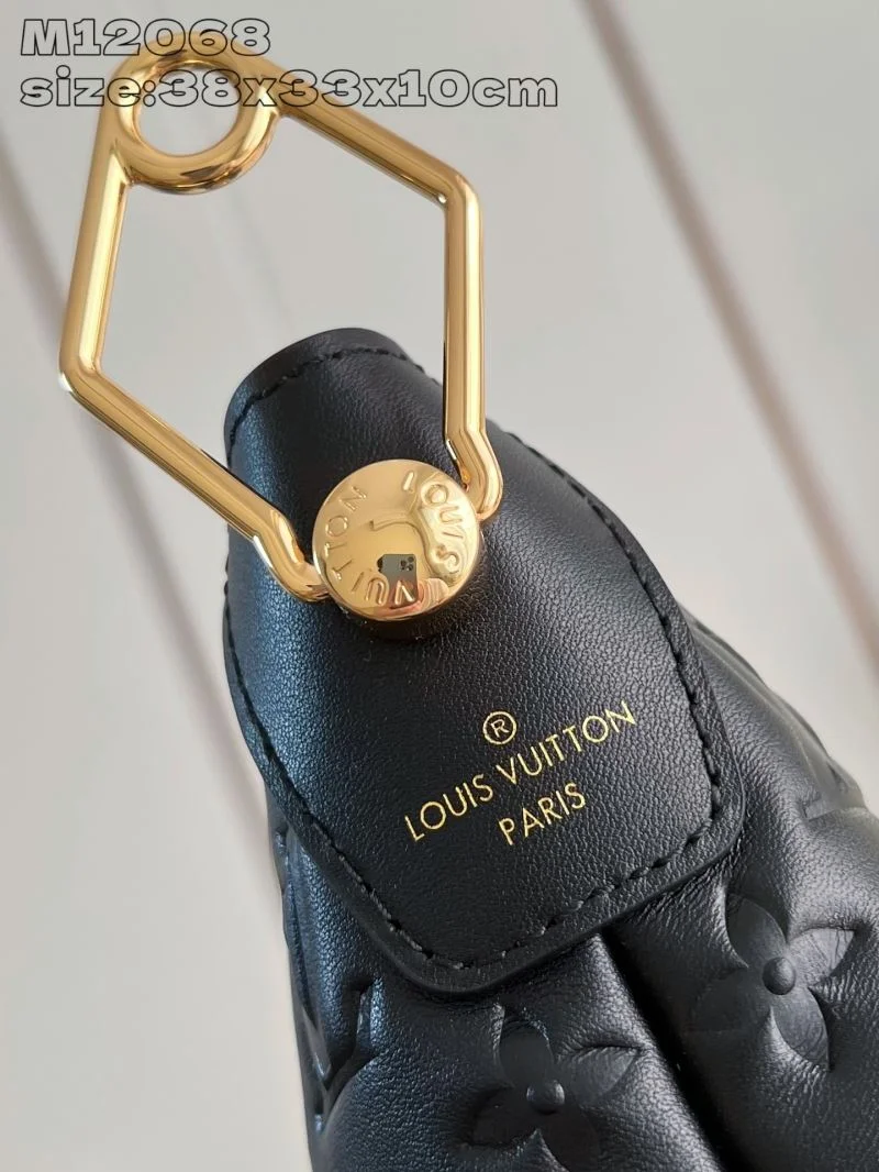 Louis Vuitton Hobo Bags Sleek 49256