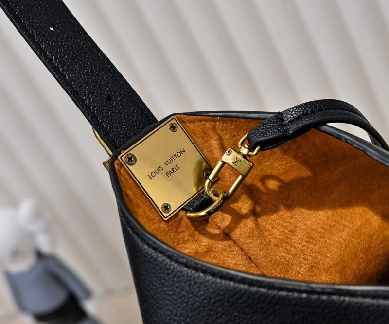 Louis Vuitton Hobo Bags ZeroBulk 79847