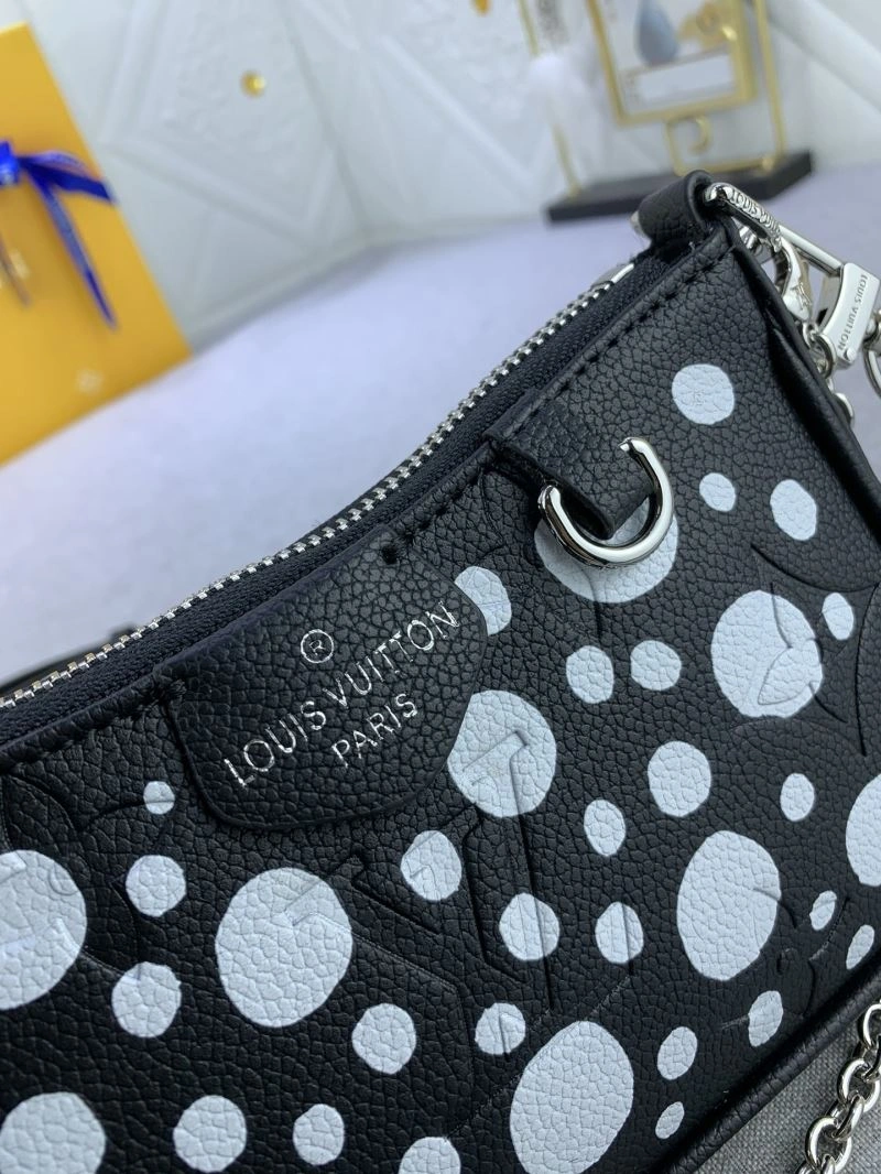 Louis Vuitton Hobo Bags Sporty 79819