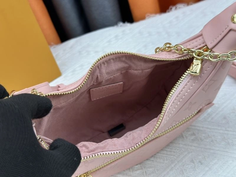ZipUp Louis Vuitton Hobo Bags 79842