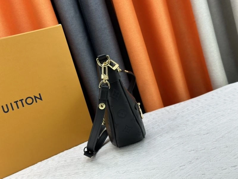 Louis Vuitton Hobo Bags Sporty 79845