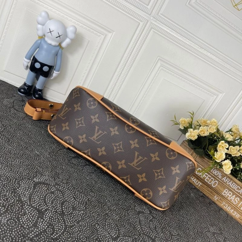 ComfortFit Louis Vuitton Hobo Bags 79816