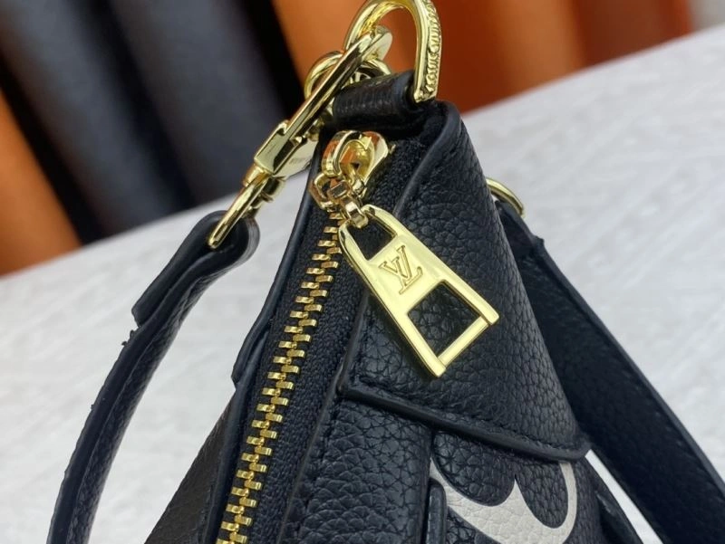 Trendy Louis Vuitton Hobo Bags 79810