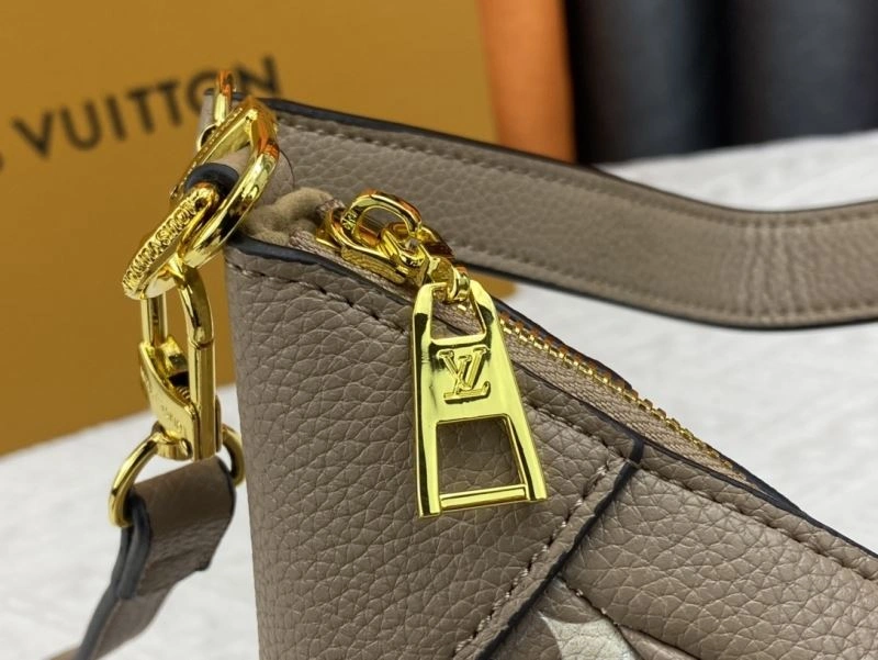 Sustainable Louis Vuitton Hobo Bags 79812