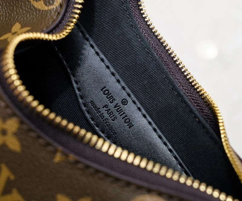 Sustainable Louis Vuitton Hobo Bags 79785
