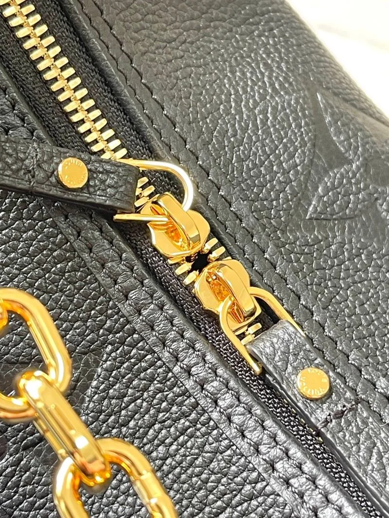 FastDry Louis Vuitton Hobo Bags 39765