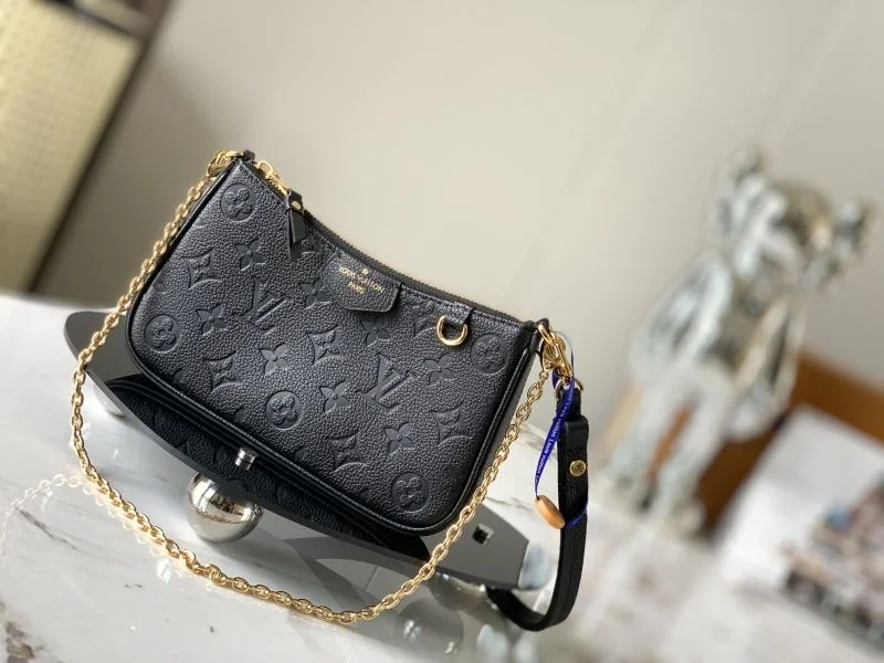 Louis Vuitton Hobo Bags Practical 39782