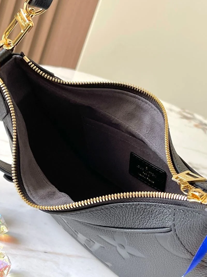 SunProtective Louis Vuitton Hobo Bags 39754