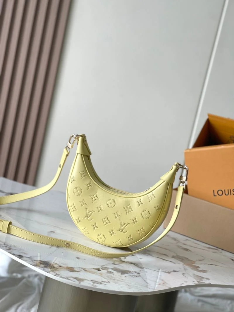 Louis Vuitton Hobo Bags EyeCatching 39746