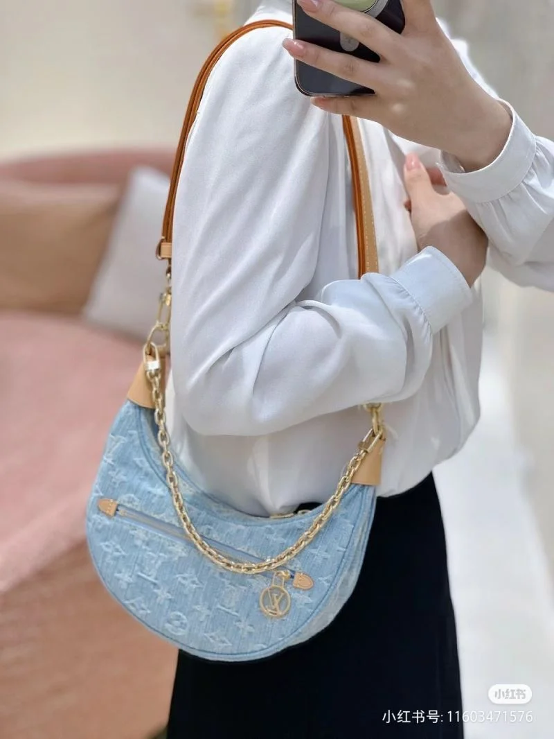 Louis Vuitton Hobo Bags AllSeason 39742