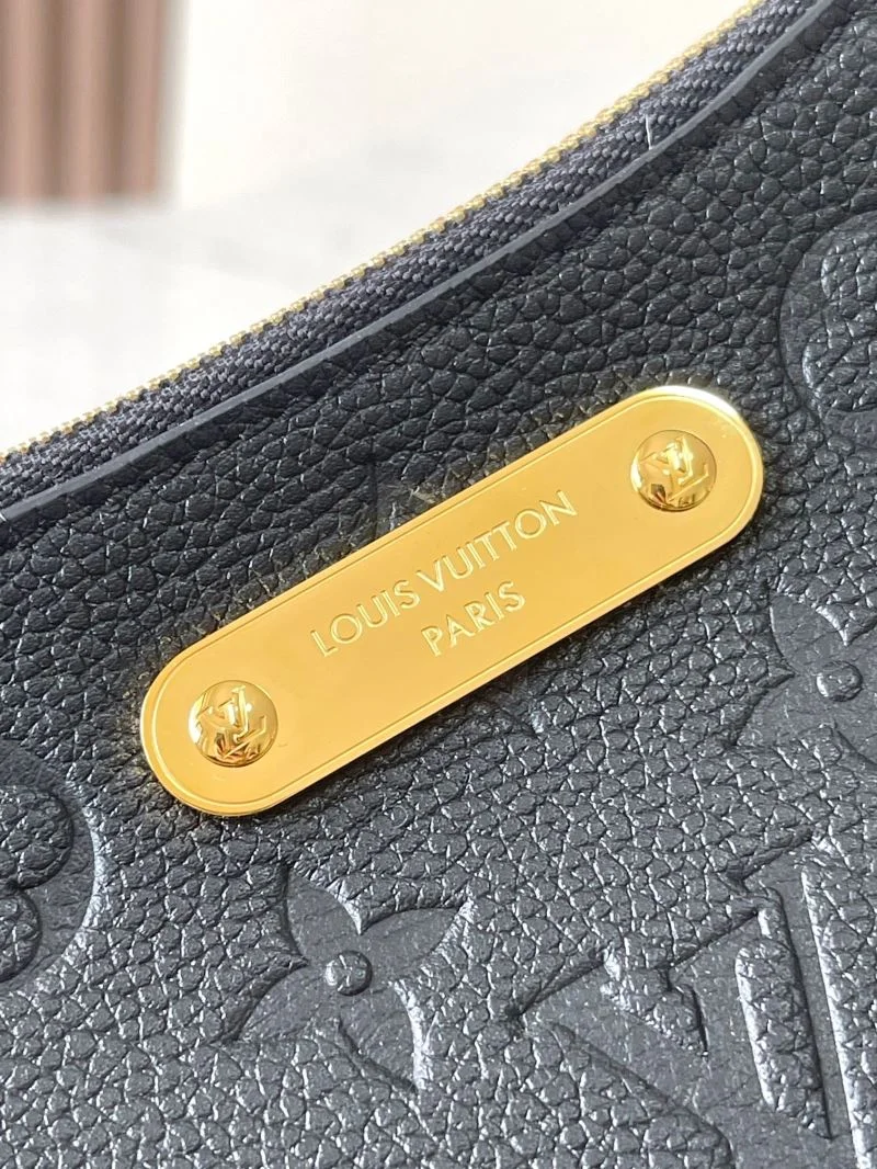 GoodFit Louis Vuitton Hobo Bags 39740