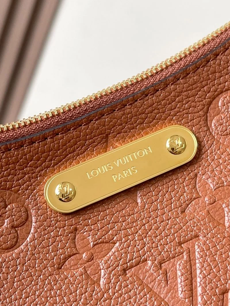 SoftTouch Louis Vuitton Hobo Bags 39741