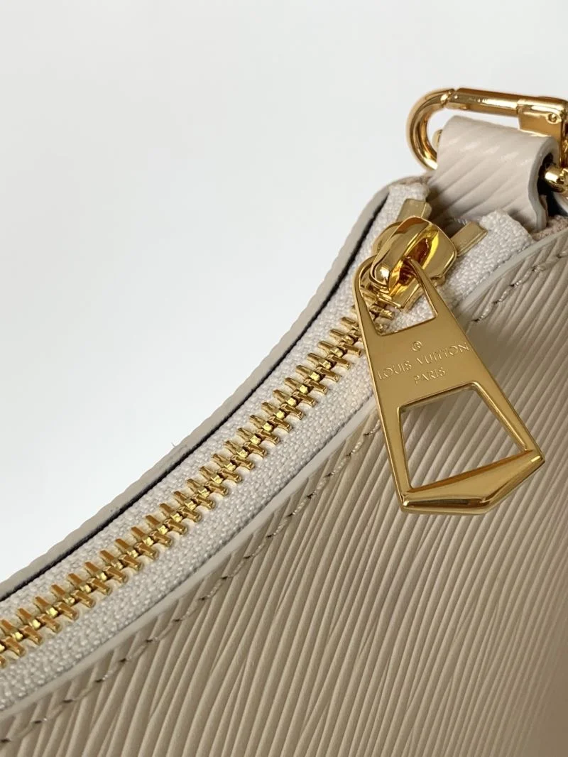 Louis Vuitton Hobo Bags HighPerformance 39723
