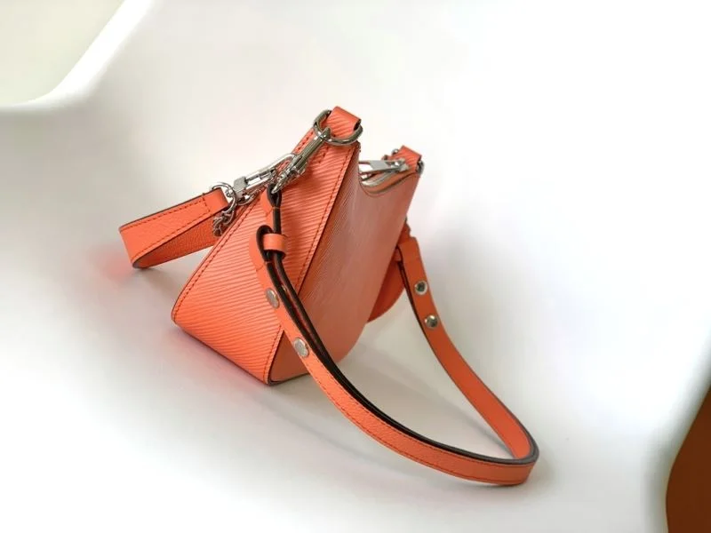 Louis Vuitton Hobo Bags Elegant 39727