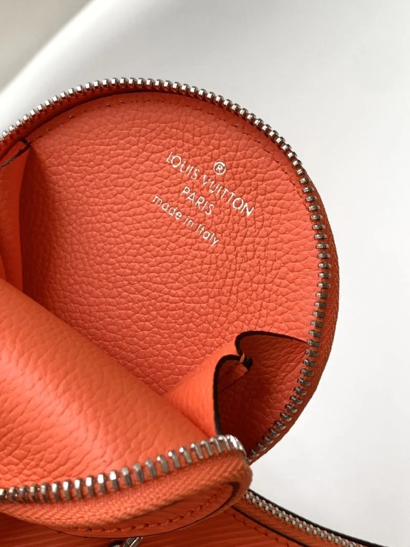 Louis Vuitton Hobo Bags Elegant 39727