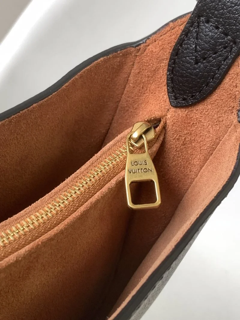 Louis Vuitton Hobo Bags Original 39278