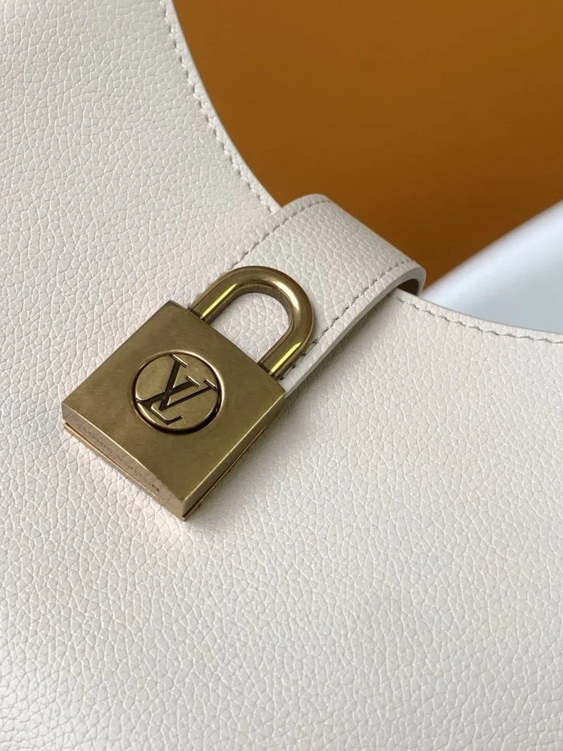 Fashionable Louis Vuitton Hobo Bags 39260