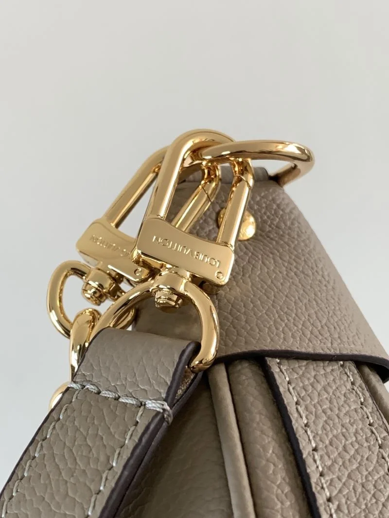 Modern Louis Vuitton Hobo Bags 39277