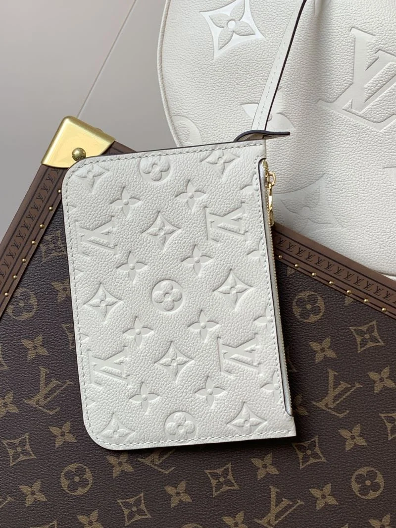 Bright Louis Vuitton Hobo Bags 39259