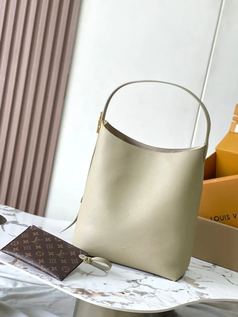 Louis Vuitton Hobo Bags Resilient 39248