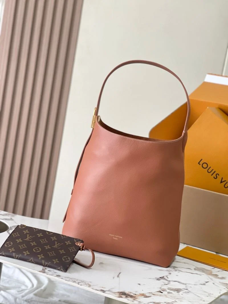 Thermal Louis Vuitton Hobo Bags 39266