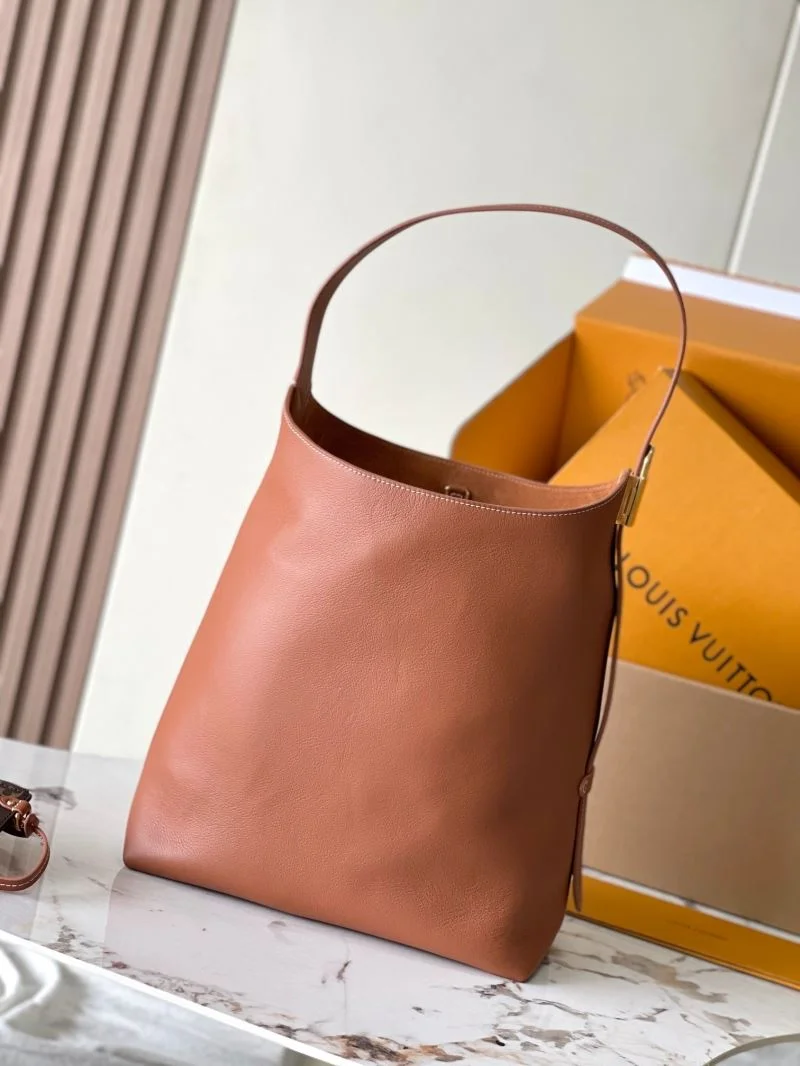 Thermal Louis Vuitton Hobo Bags 39266