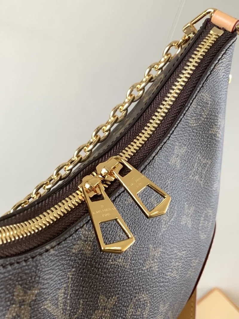 StreetReady Louis Vuitton Hobo Bags 39264