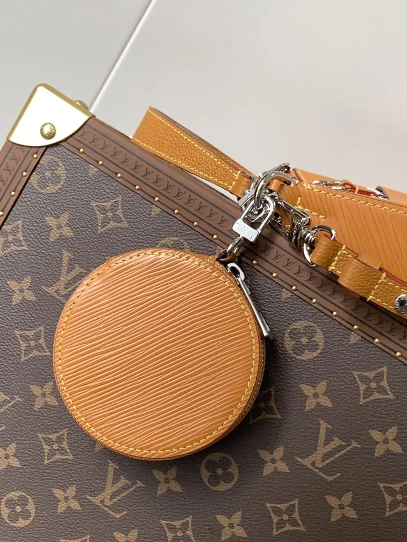 Louis Vuitton Hobo Bags RelaxedFit 39256